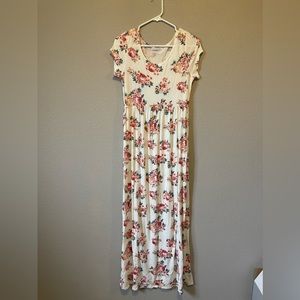 Women’s maxi dress